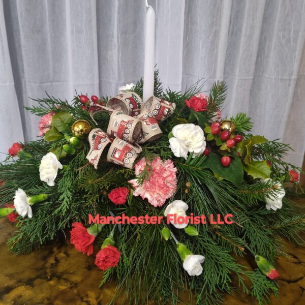 1 Candle Christmas Centerpiece